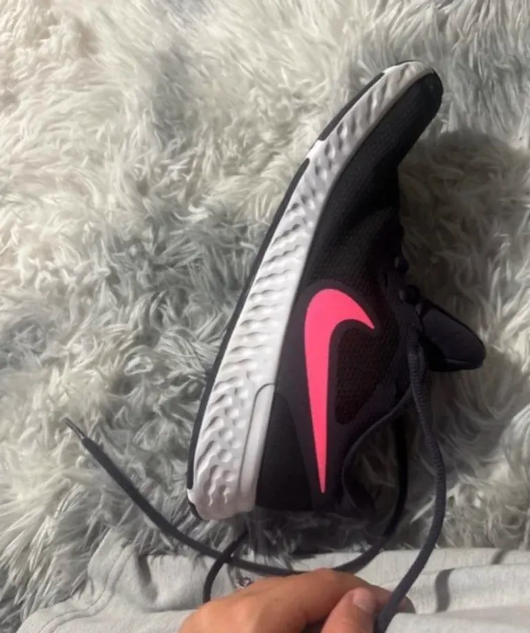 Gebrauchtes Nike Running Shoes Women bike — Bild 8 von 9