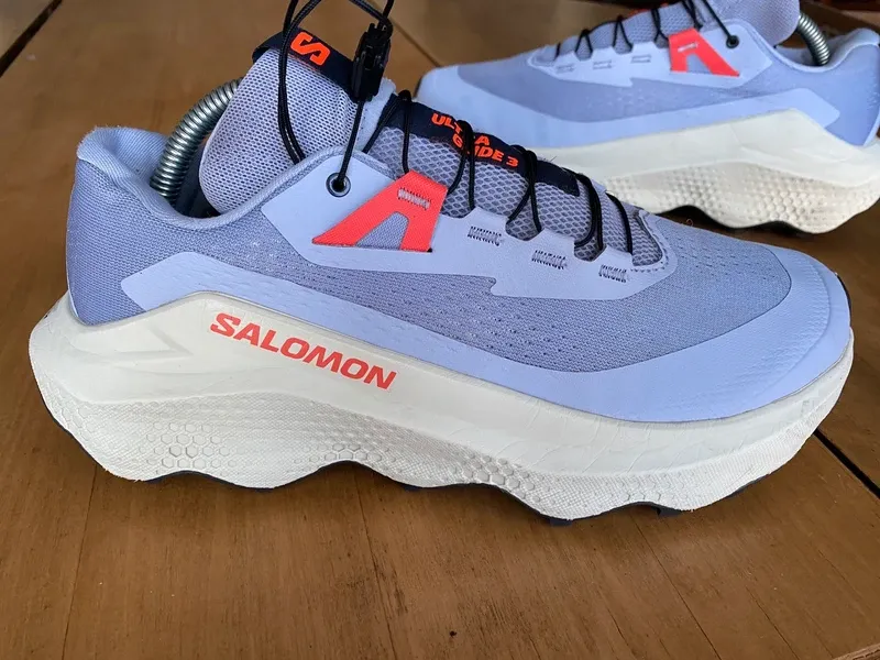 Gebrauchtes Salomon Ultra Glide 3 Running Shoes