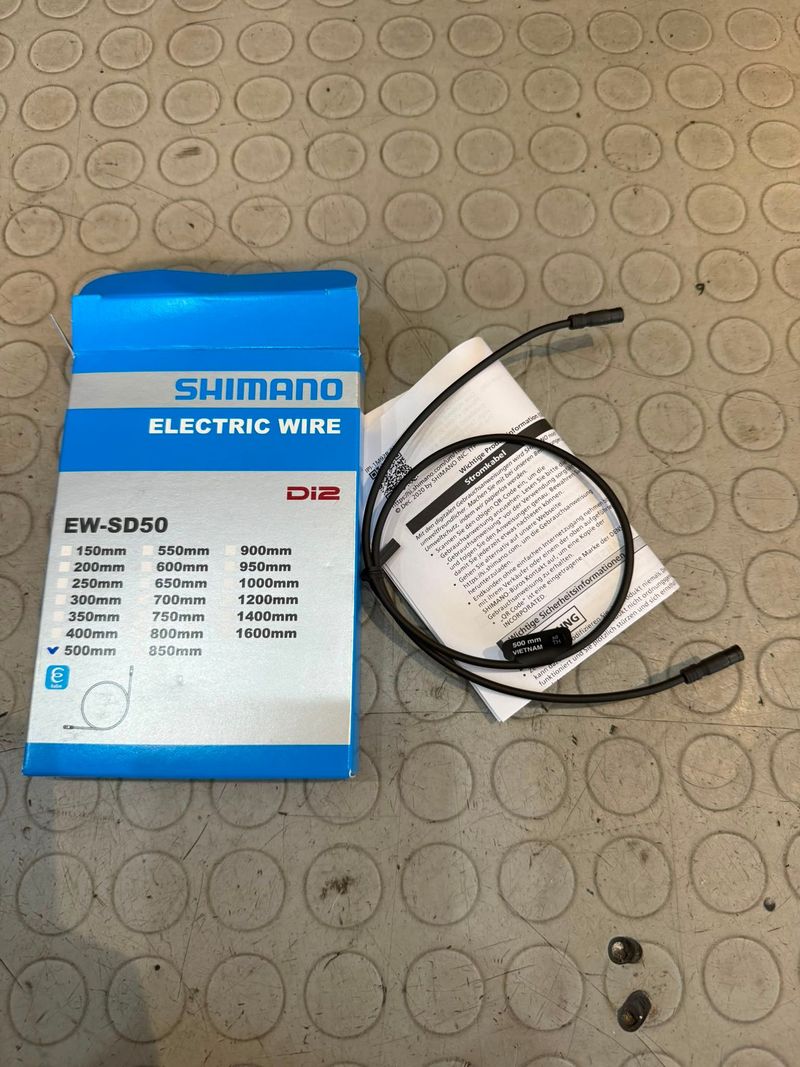 Brugt Shimano ELECTRIC WIRE. Di2. EW-SD50. 500mm Cycling Accessories