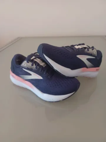 Used Brooks Ghost 16 bike — image 2 of 10