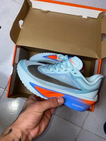 Used Nike Zoom Fly 6 bike — image 5 of 5