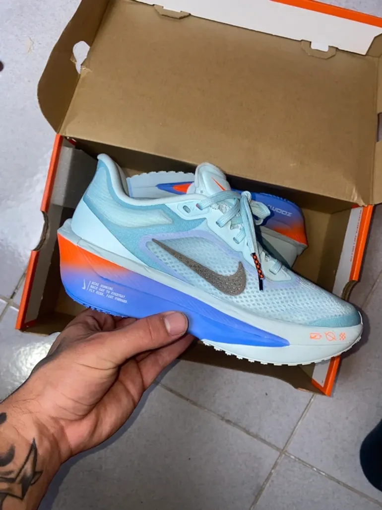 Used Nike Zoom Fly 6 bike — image 3 of 5