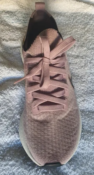 Used Nike React Infinity Run Flyknit bike — image 11 of 12