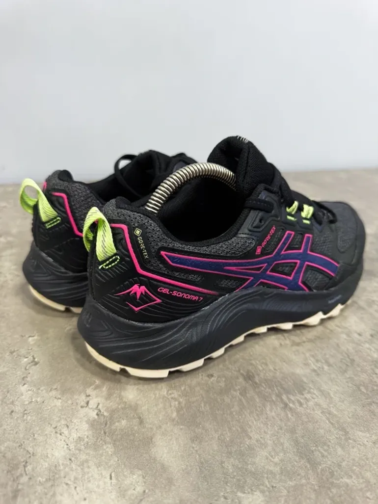 Used Asics Gel-Sonoma 7 bike — image 6 of 9