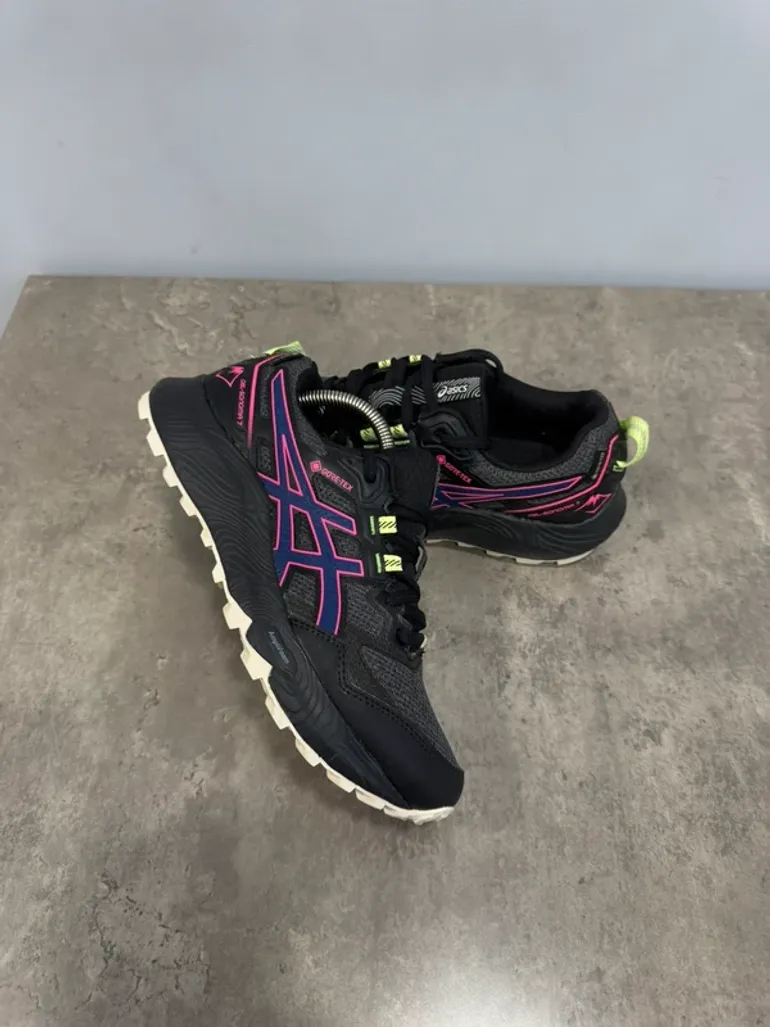 Used Asics Gel-Sonoma 7 bike — image 3 of 9