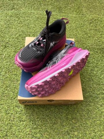 Used Asics Trabuco Max 3 bike — image 2 of 5