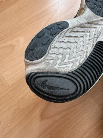 Gebrauchtes Nike React Miler bike — Bild 12 von 13