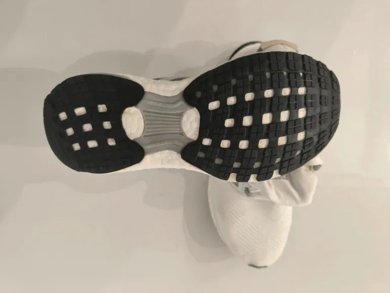 Used Adidas Energy Boost bike — image 13 of 13