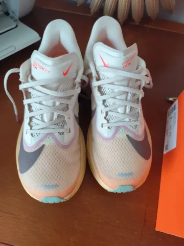 Used Nike Zoom Fly 6 bike — image 3 of 8