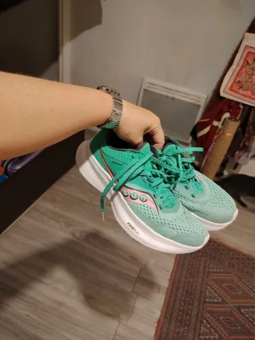 Tweedehands Saucony Sports Shoes bike — afbeelding 1 van 5