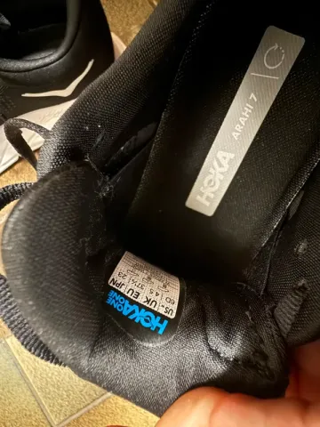 Used Hoka Arahi 7 bike — image 3 of 3