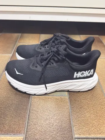Used Hoka Arahi 7 bike — image 1 of 3