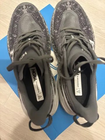 Used Hoka Trail Running Shoes bike — image 3 of 5