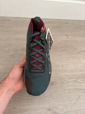 Used Nike Trail 4 GTX V2 bike — image 6 of 10
