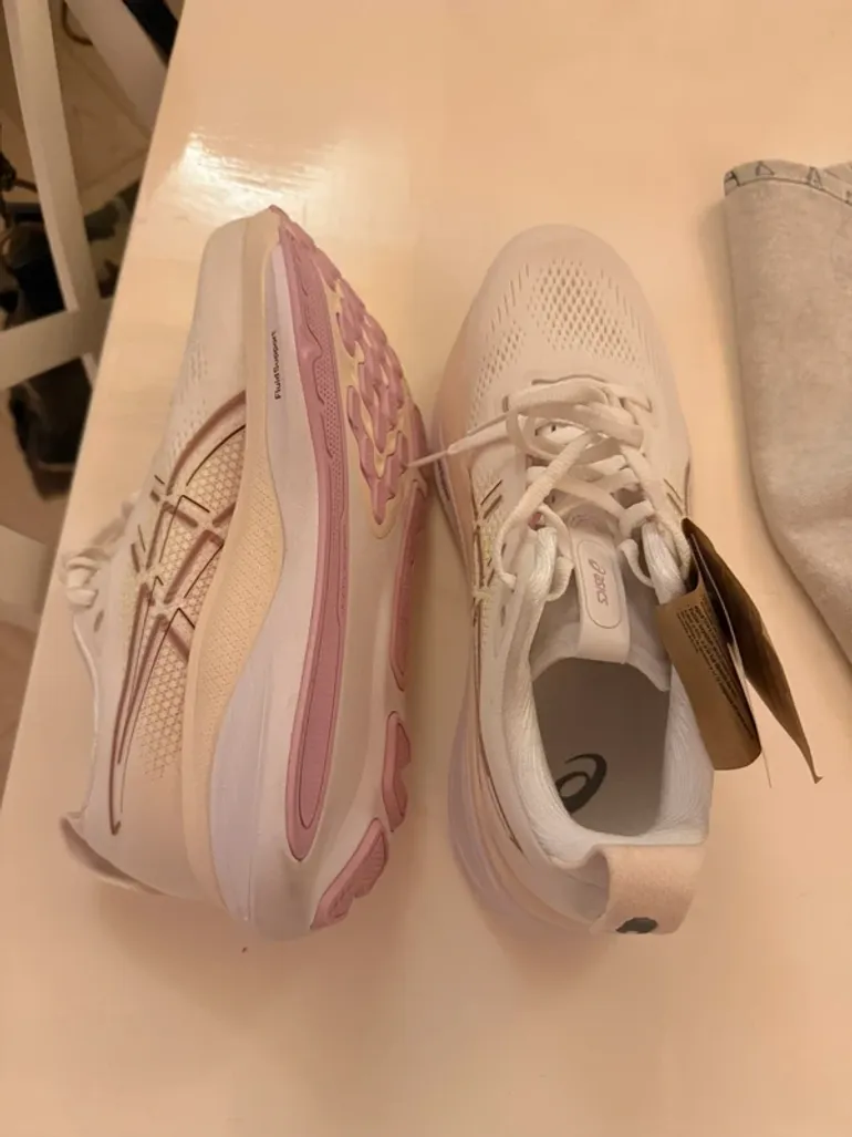 Asics Gel-Kayano 33 bike usato — immagine 2 di 4