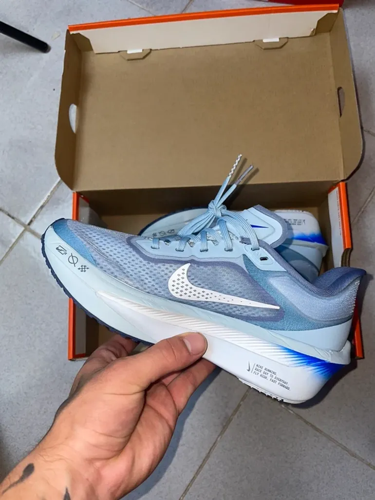 Used Nike Zoom Fly 6 bike — image 5 of 8