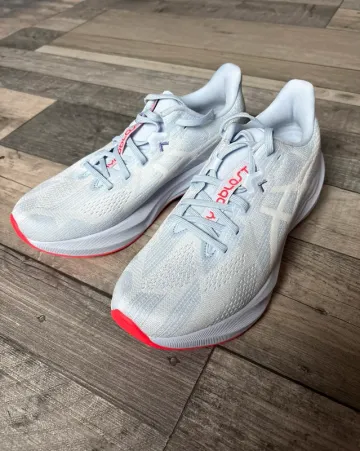 Used Asics Running Shoes bike — image 4 of 7
