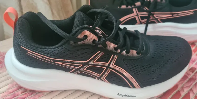 Used Asics Gel bike — image 4 of 7