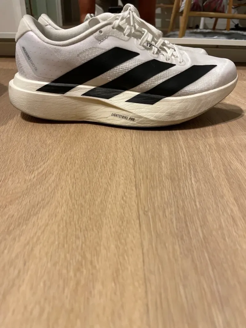 Gebrauchtes Adidas Adizero Evo Running Shoes