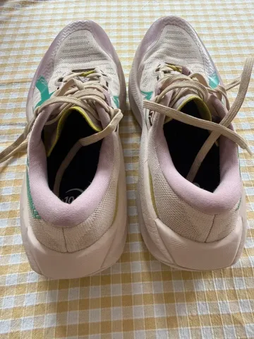 Used Asics Trabuco Max 5 bike — image 2 of 3