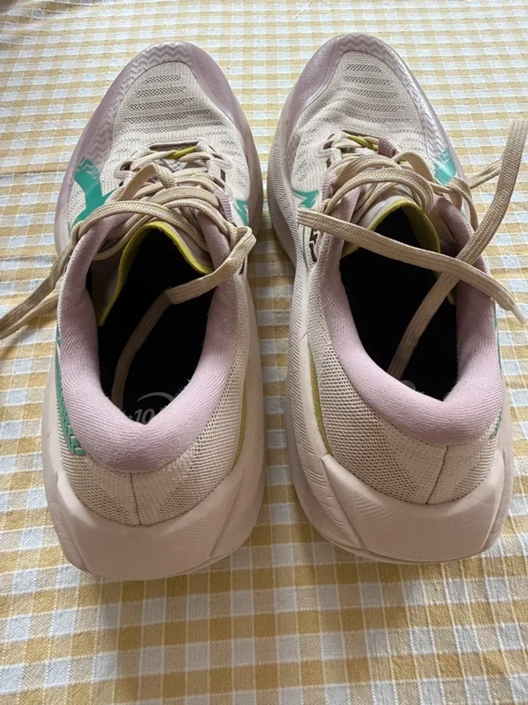 Used Asics Trabuco Max 5 bike — image 2 of 3