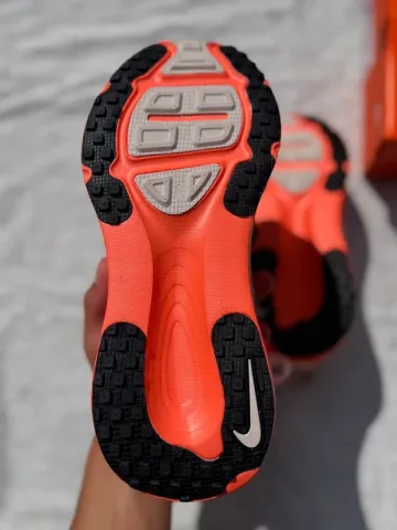 Used Orange Nike Running Shoes bike — image 5 of 9