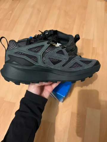 Used Adidas trial shoes bike — image 4 of 6