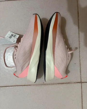 Used Adidas sneakers bike — image 2 of 5