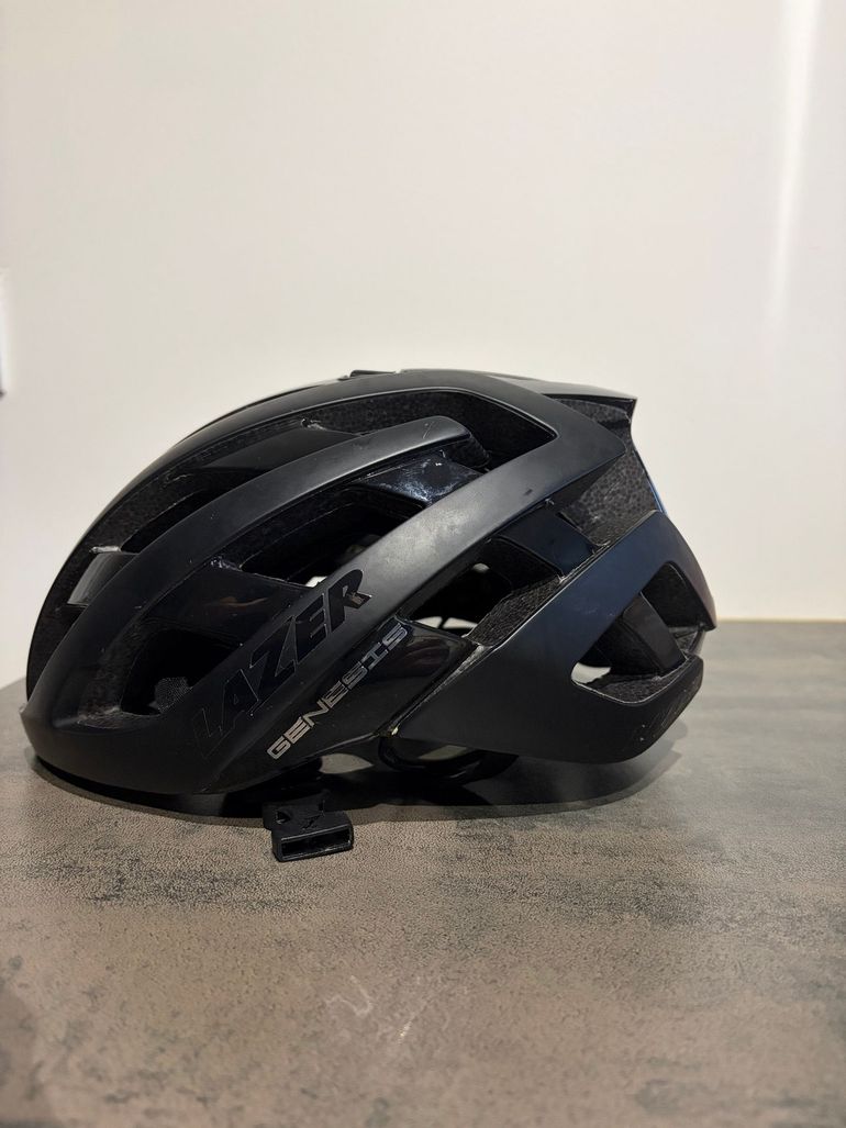 Used Lazer Genesis Mips 2022 bike — image 6 of 6