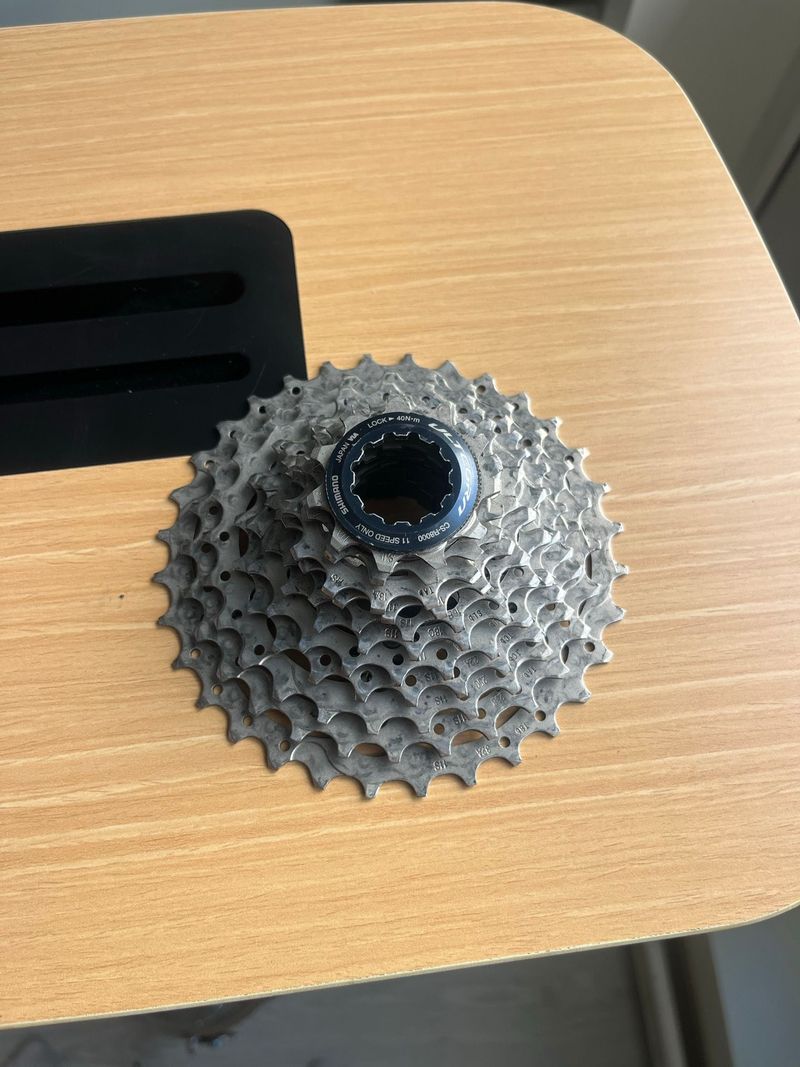 Brugt Shimano Ultegra R8000 Cassette 11/32 Drivetrain & Pedals