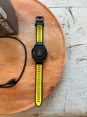 Used Garmin Forerunner 265s bike — image 4 of 9
