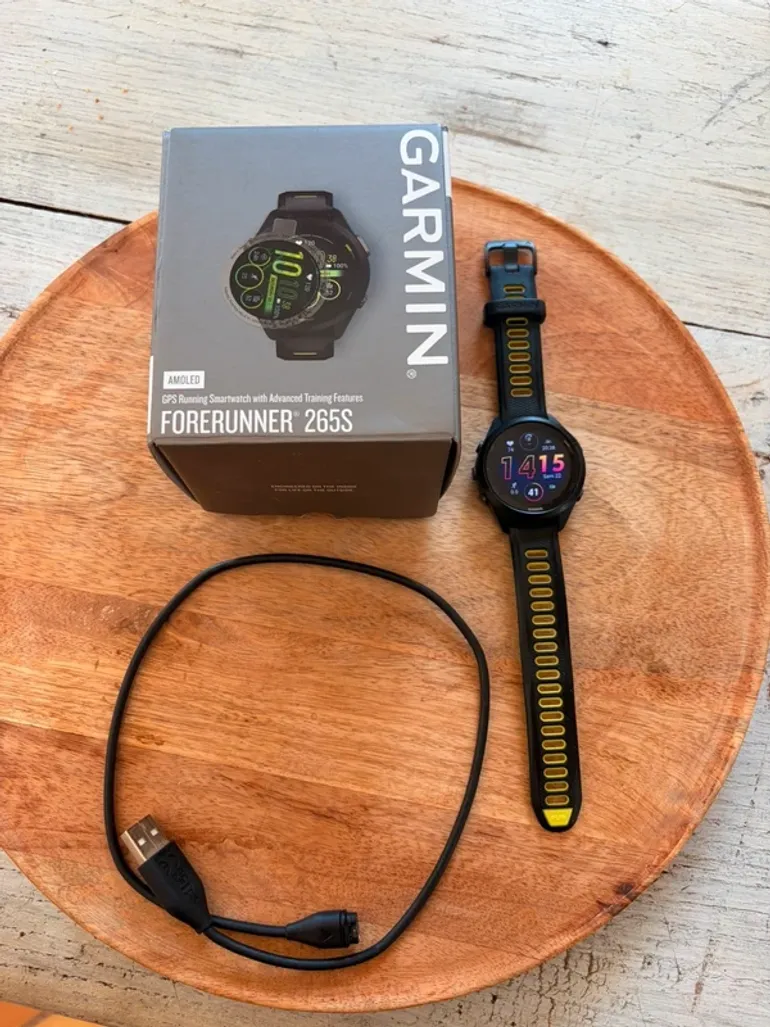 Used Garmin Forerunner 265s bike — image 2 of 9