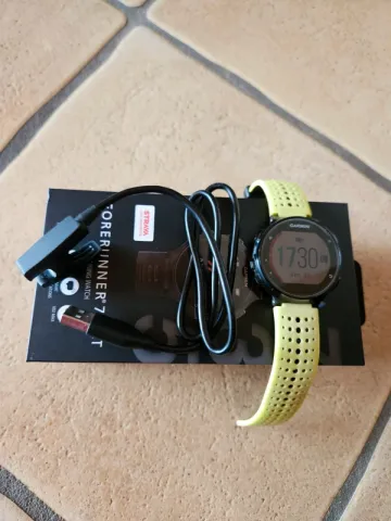 Used Garmin Forerunner 735XT bike — image 6 of 6