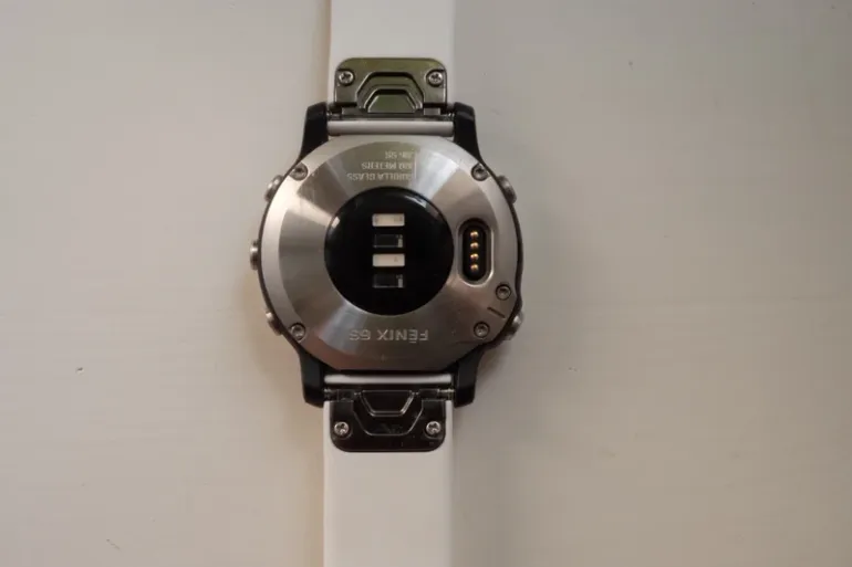 Used Garmin Fenix 6S Sapphire bike — image 2 of 8