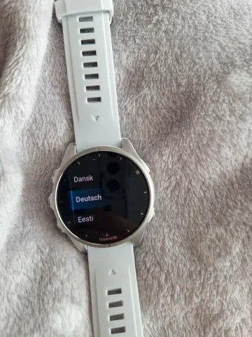 Used Garmin fenix 8 43mm bike — image 6 of 6