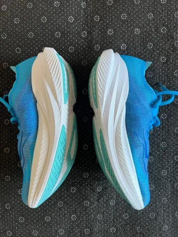 Gebrauchtes Hoka Mach X 2 bike — Bild 3 von 4