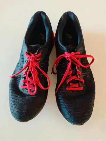 Used Asics DynaFlyte 3 bike — image 3 of 4