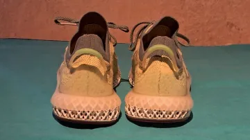 Used Adidas 4D Fusio bike — image 3 of 6
