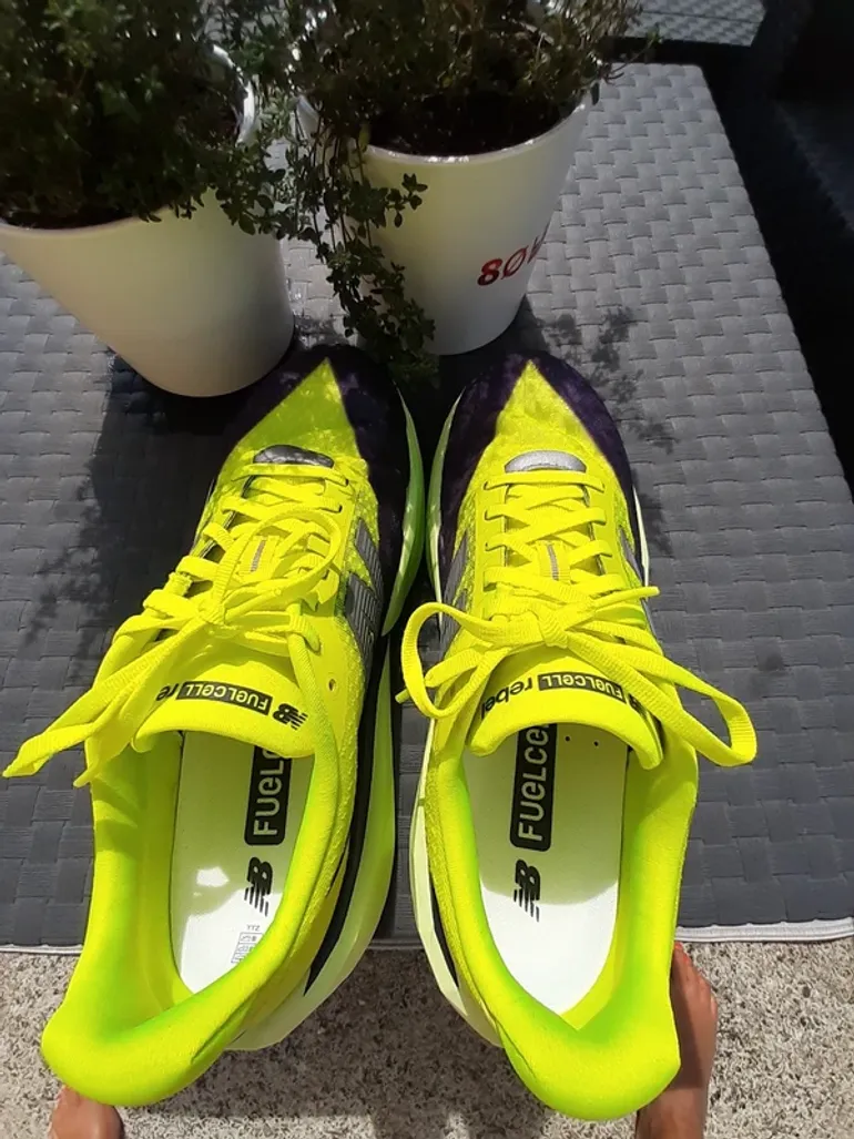 Gebrauchtes New Balance FuelCell Rebel v5 bike — Bild 6 von 8