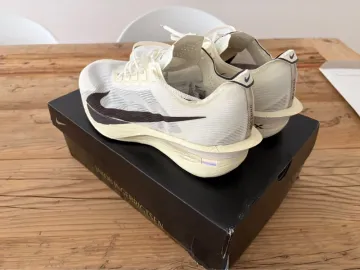 Nike Vaporfly 4JI bike usato — immagine 5 di 9