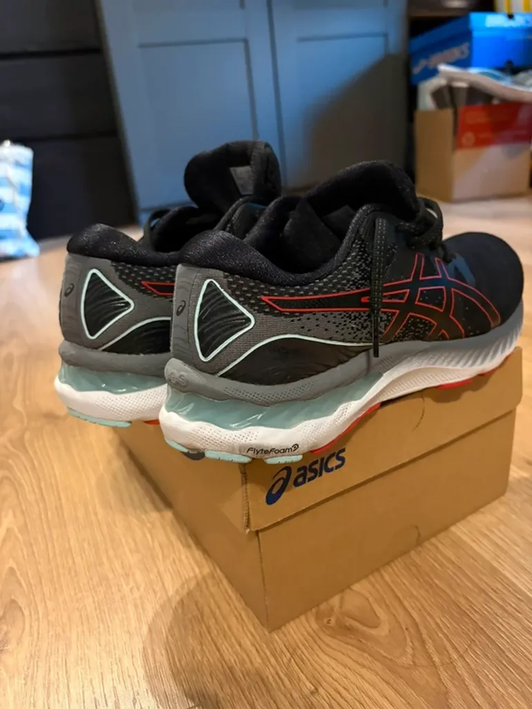 Tweedehands Asics Gel-Nimbus 23 bike — afbeelding 5 van 5