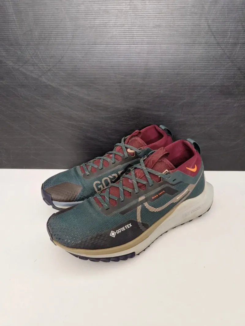 Pegasus Trail Gore-Tex Running Shoes usato