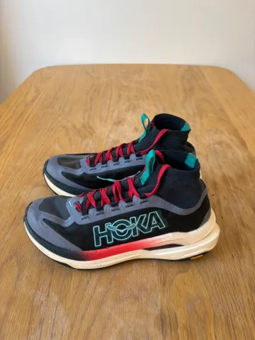 Used Hoka Tecton X3 bike — image 1 of 4