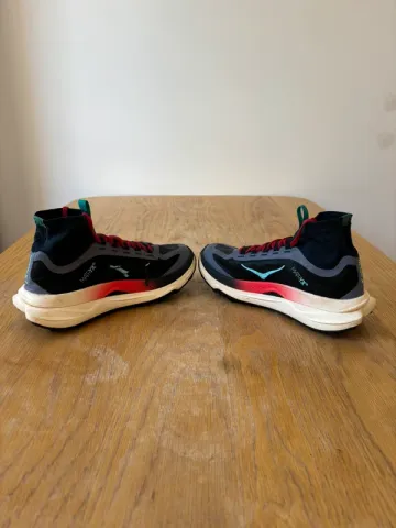 Used Hoka Tecton X3 bike — image 2 of 4