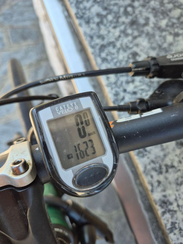 Brugt Cateye Velo 8 bike — billede 7 af 8