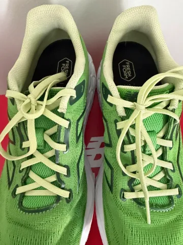 Used New Balance Fresh Foam 680 bike — image 5 of 9