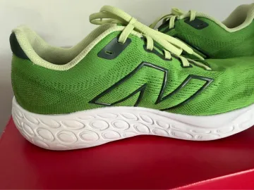 Used New Balance Fresh Foam 680 bike — image 6 of 9