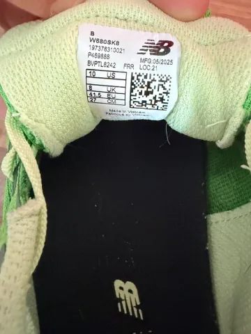 Used New Balance Fresh Foam 680 bike — image 8 of 9