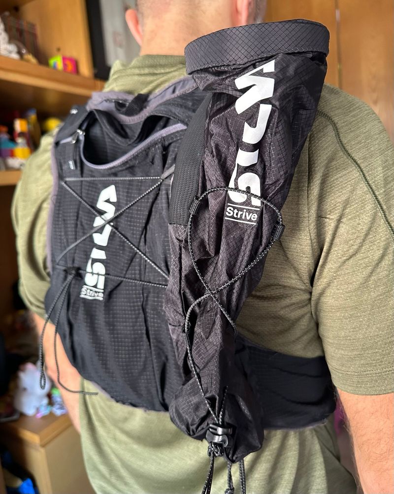 Used Silva Strive Vest 10 L con Faretra Running Accessories