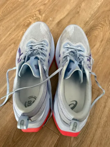 Used Asics Superblast 2 bike — image 3 of 3
